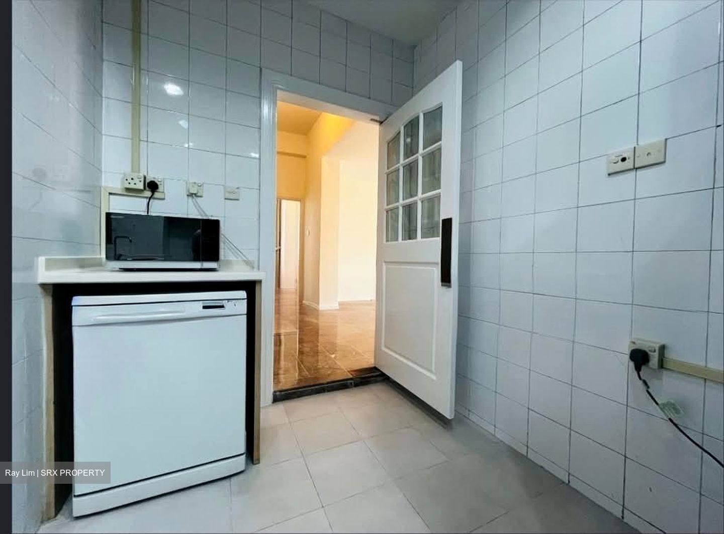 Leonie Condotel (D9), Condominium #563936321